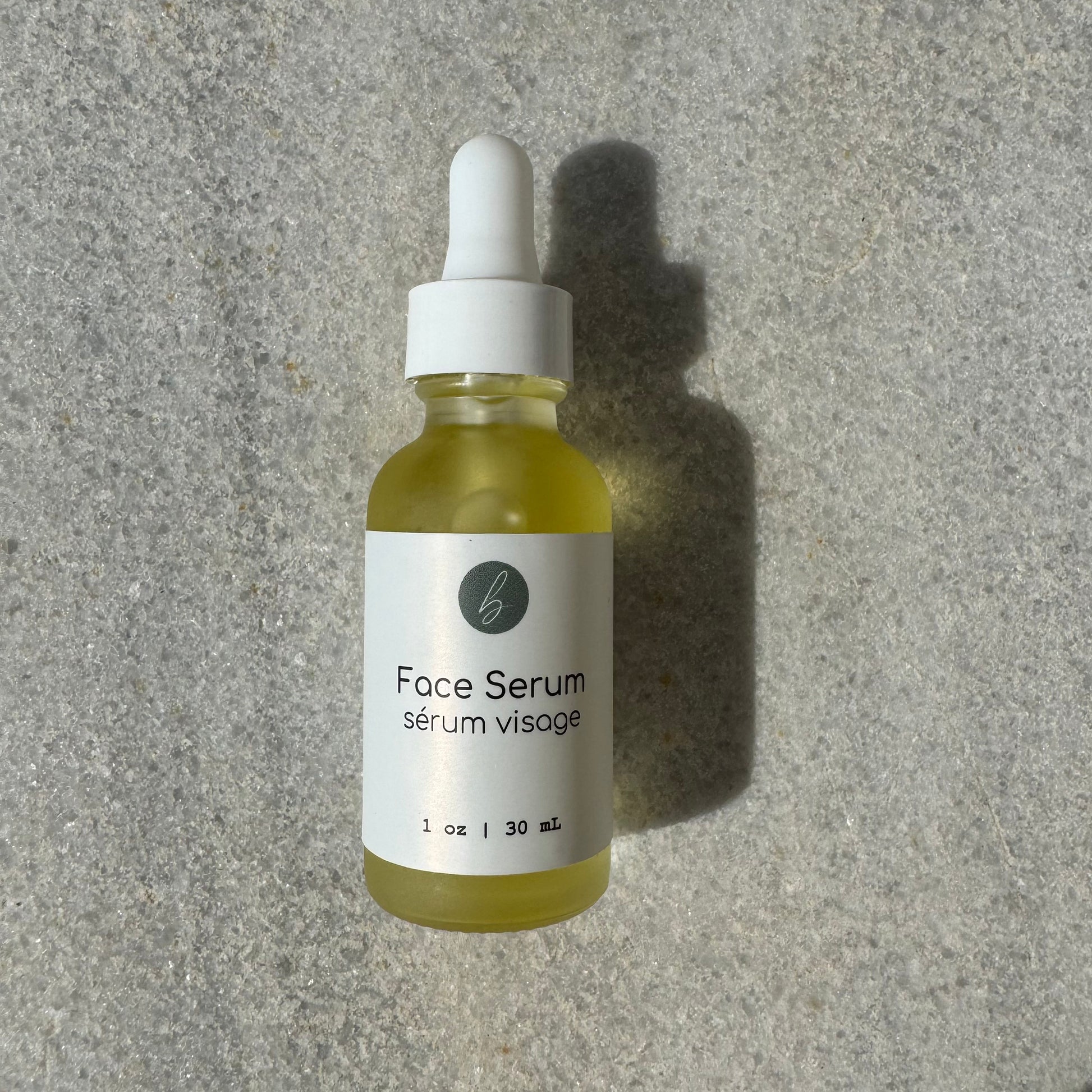 Pregnancy-safe face serum to hydrate, brighten, and rejuvenate skin